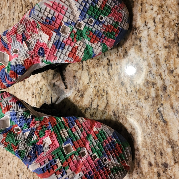 Nike Lebron 18 Gang Men Size 11 - Picture 5 of 5